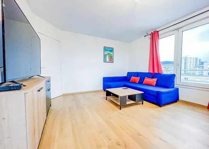 Amadeo Vue Panoramique Cathedrale